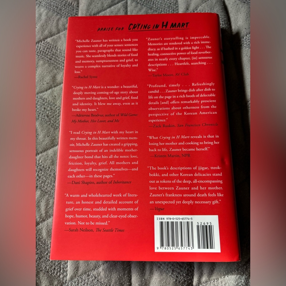 Crying in H Mart Book Michelle Zauner Book Hardcover Memoir NYT Best Seller - Picture 2 of 2